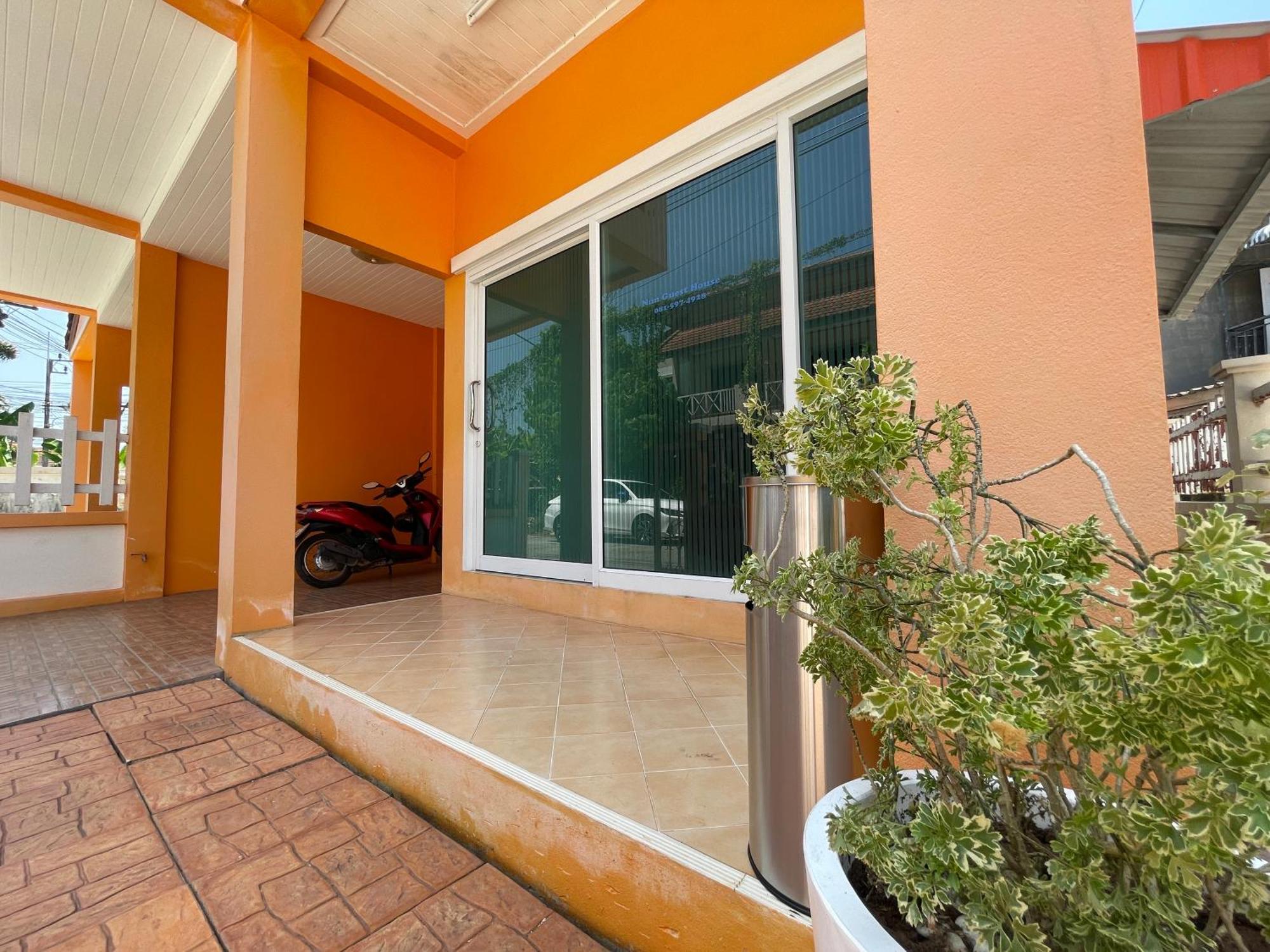 Nun Guest House Ban Bo Han Exterior foto